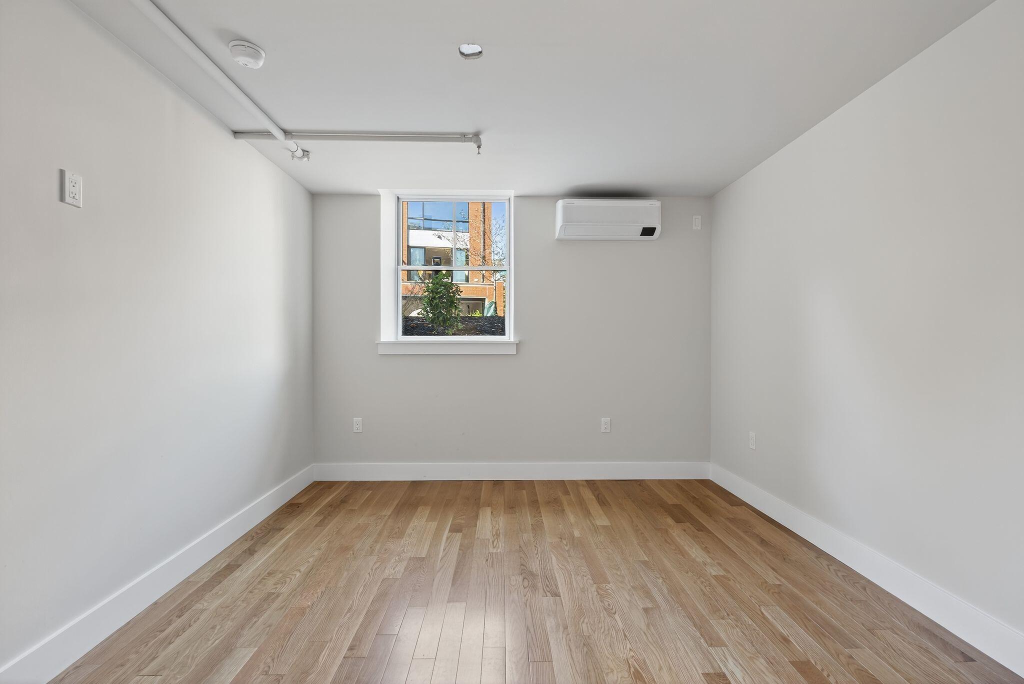 53 Carleton Street Portland ME 04102