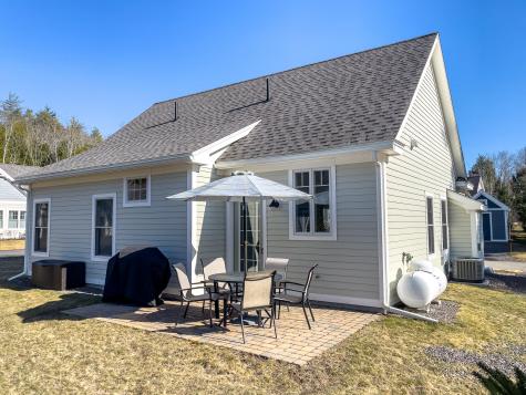 2 Buckskin Lane Arundel ME 04046