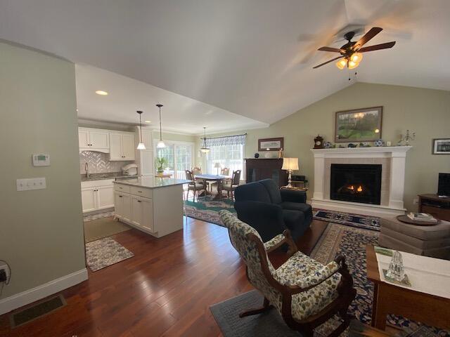 50 Carriage Lane Brunswick ME 04011