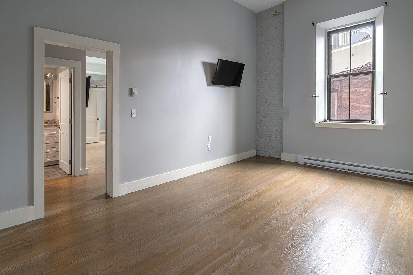10 Exchange Street Portland ME 04101
