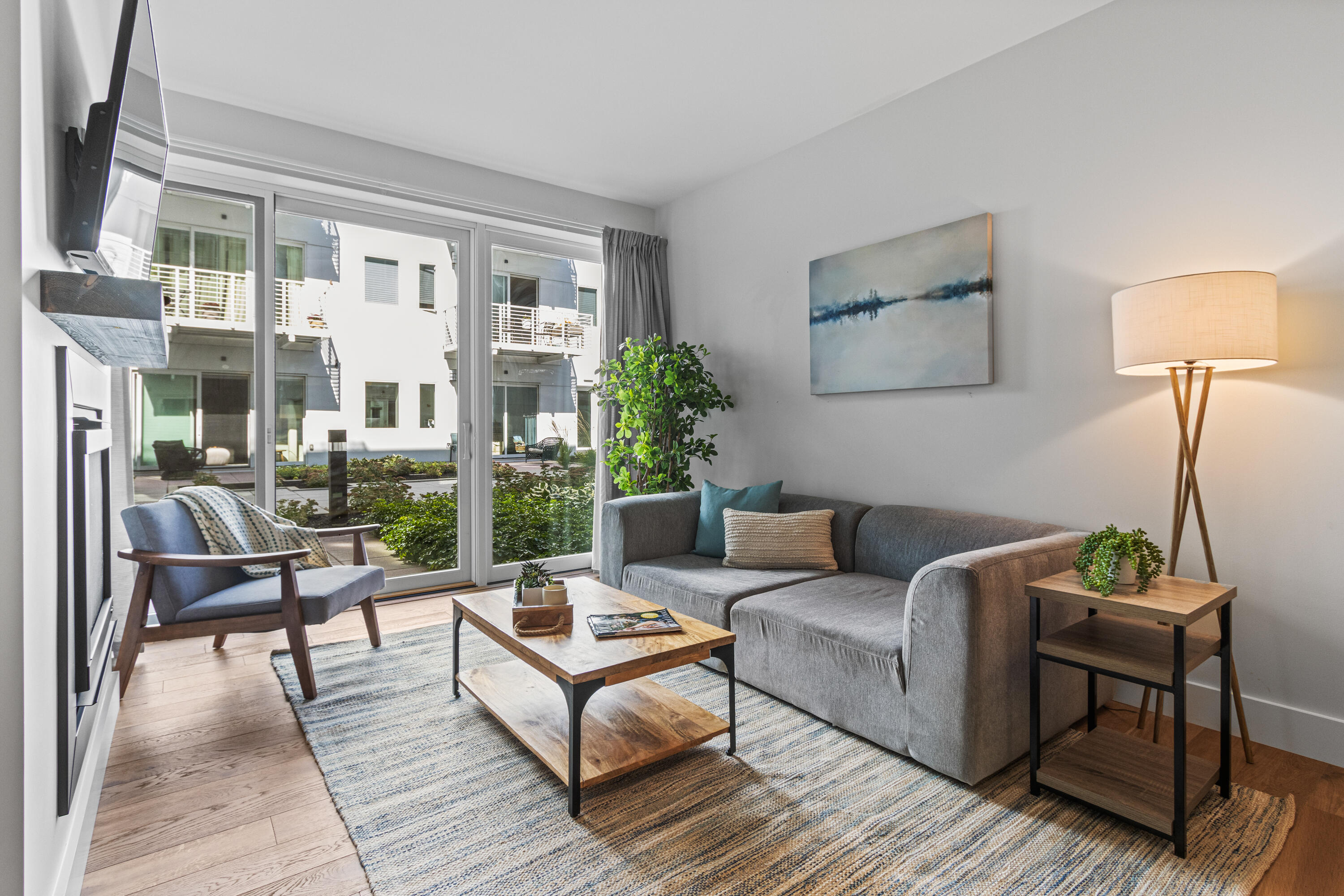 383 Commercial Street Portland ME 04101