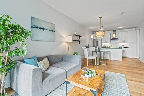 383 Commercial Street Portland ME 04101