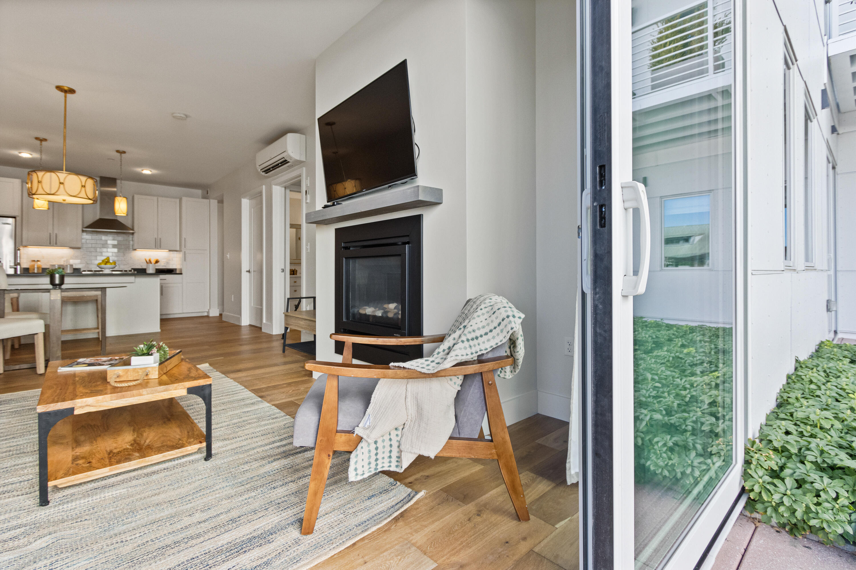 383 Commercial Street Portland ME 04101