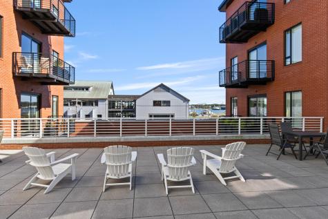 383 Commercial Street Portland ME 04101