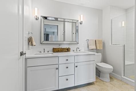 383 Commercial Street Portland ME 04101