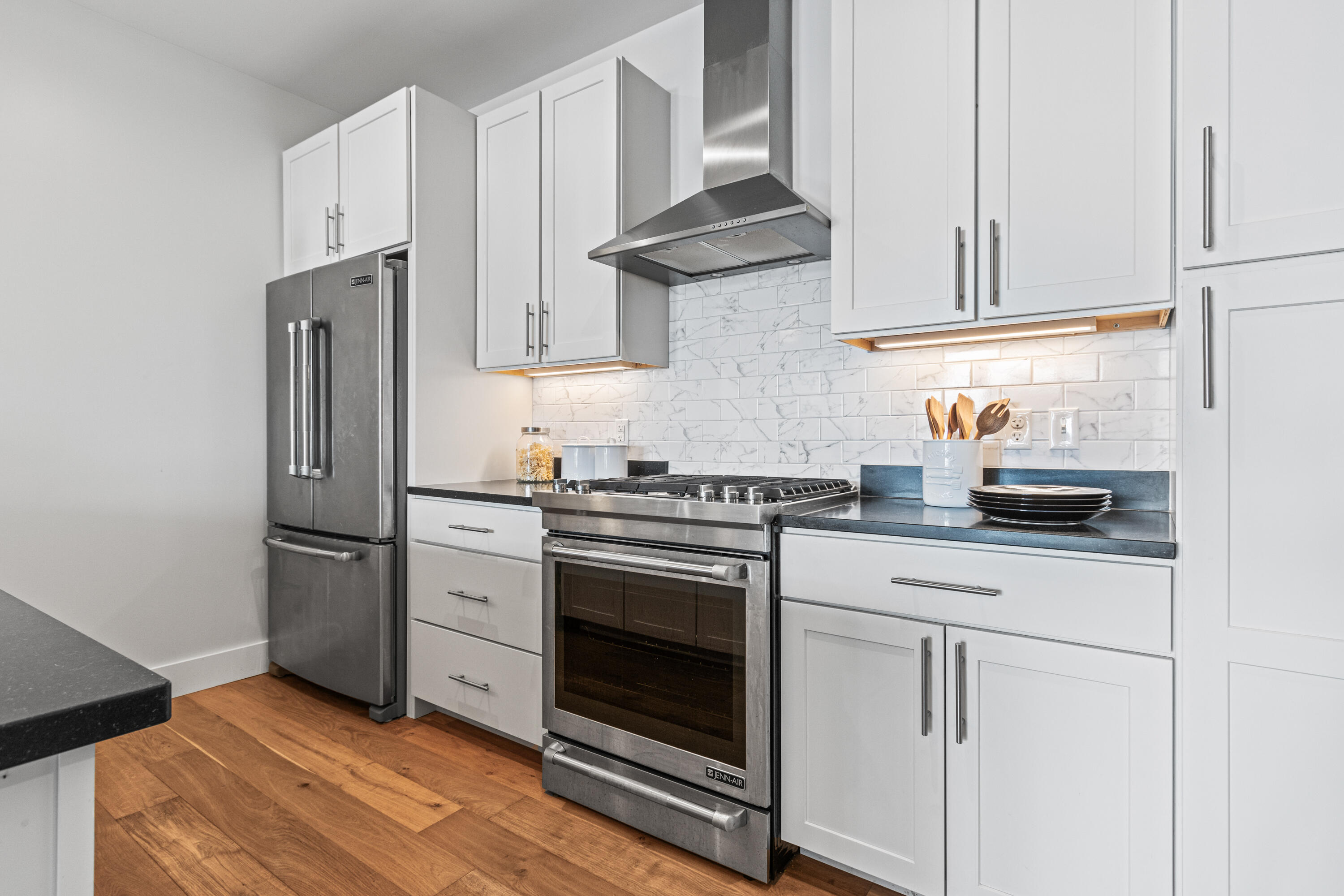 383 Commercial Street Portland ME 04101