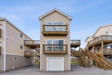 35 Barefoot Cottage Road Wells ME 04090