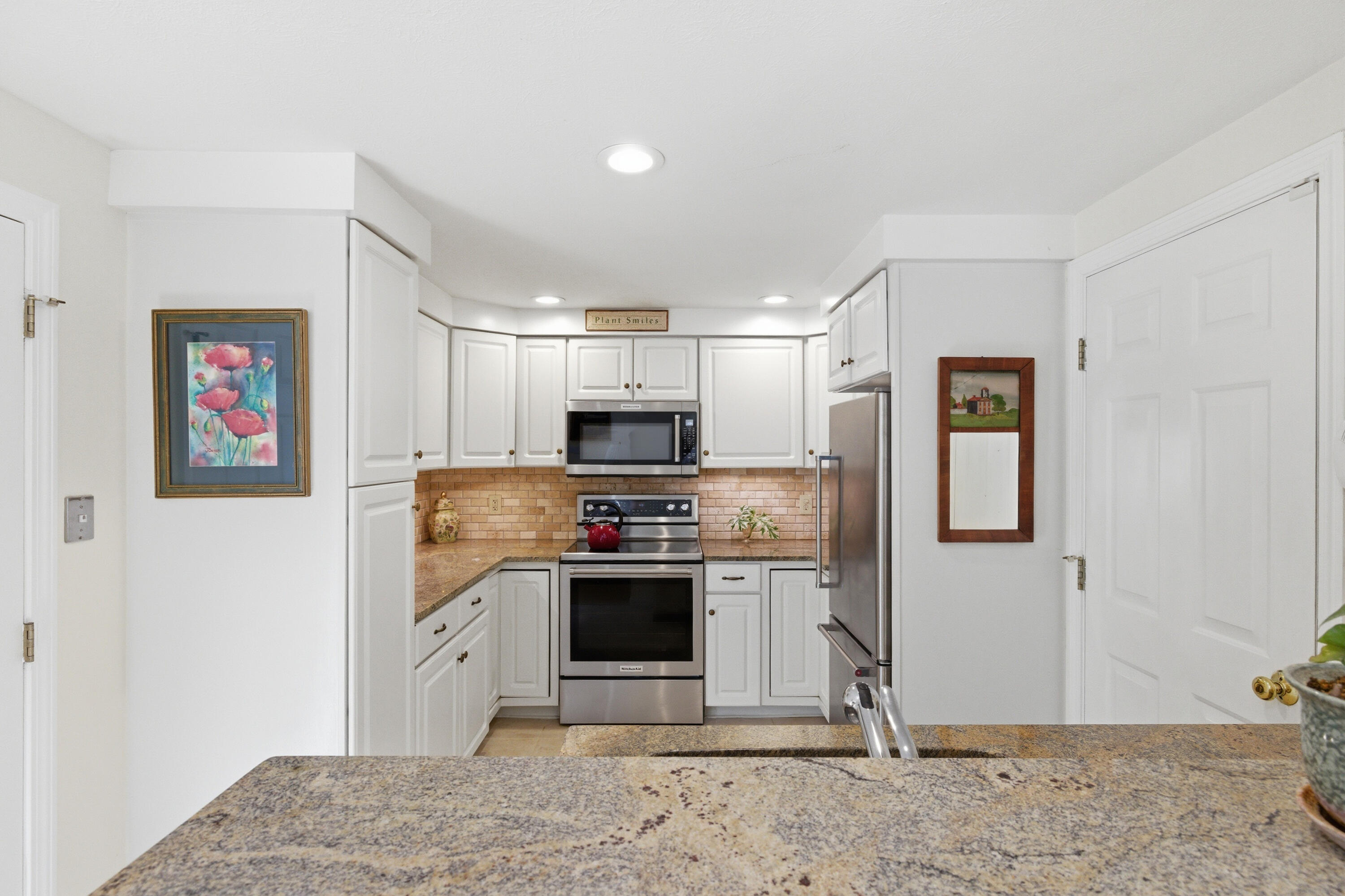 7 Cambridge Court Kennebunk ME 04043