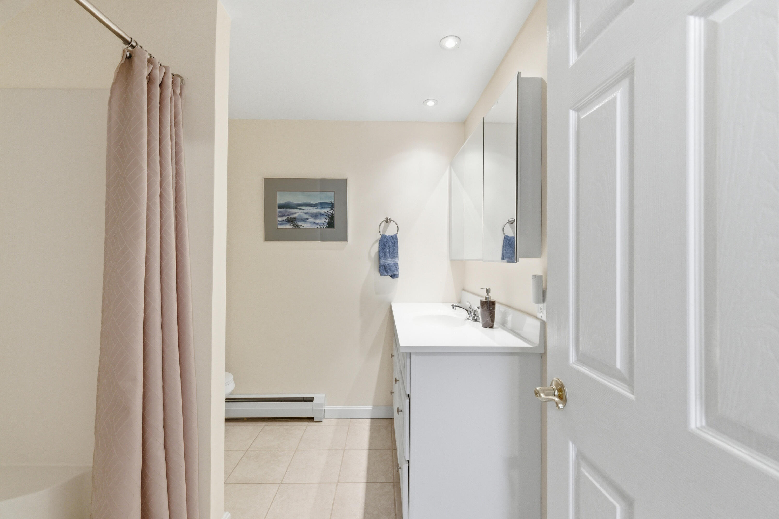 7 Cambridge Court Kennebunk ME 04043