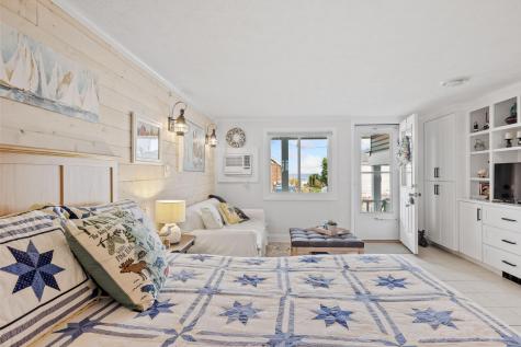 189 E Grand Avenue Old Orchard Beach ME 04064