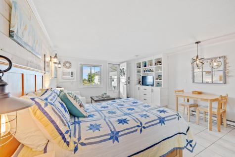 189 E Grand Avenue Old Orchard Beach ME 04064