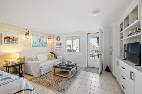 189 E Grand Avenue Old Orchard Beach ME 04064