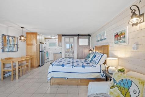 189 E Grand Avenue Old Orchard Beach ME 04064