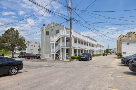 189 E Grand Avenue Old Orchard Beach ME 04064