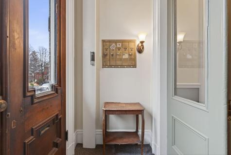 138 Pine Street Portland ME 04102