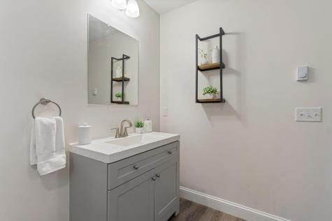 14 Granite Drive Sanford ME 04073