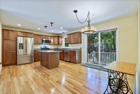 236 North Street Saco ME 04072