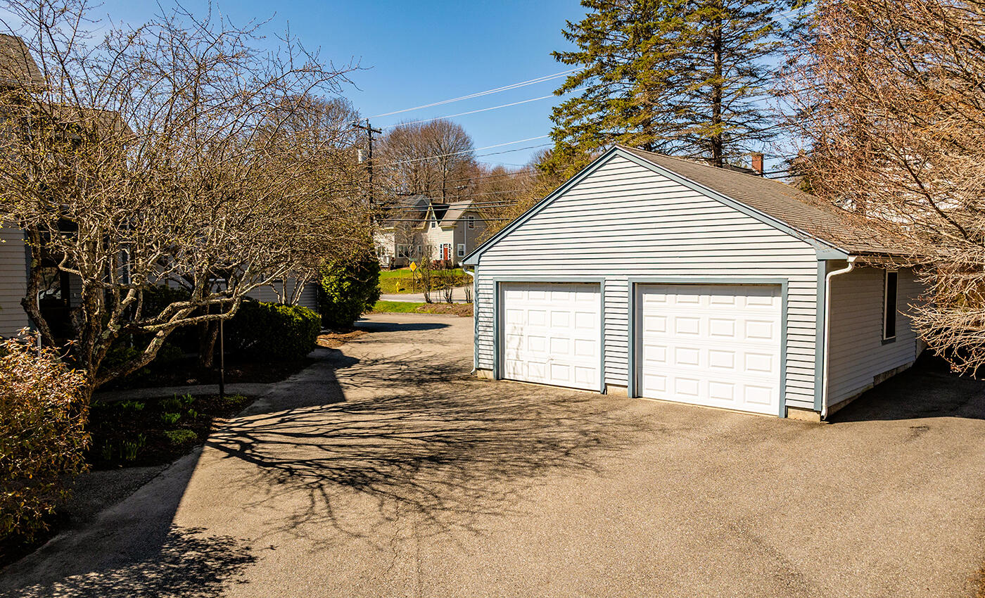 25 Main Street Rockland ME 04841