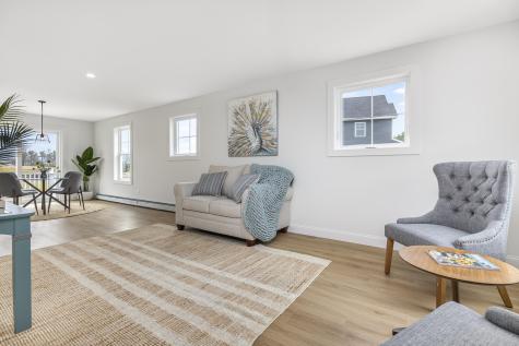 18 Feldspar Lane Cumberland ME 04021