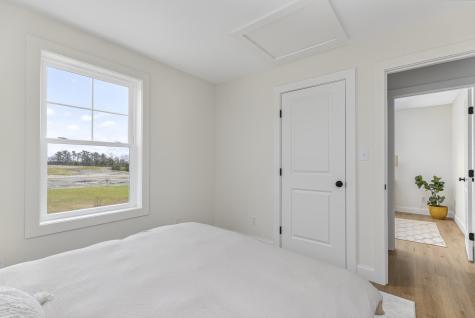 18 Feldspar Lane Cumberland ME 04021