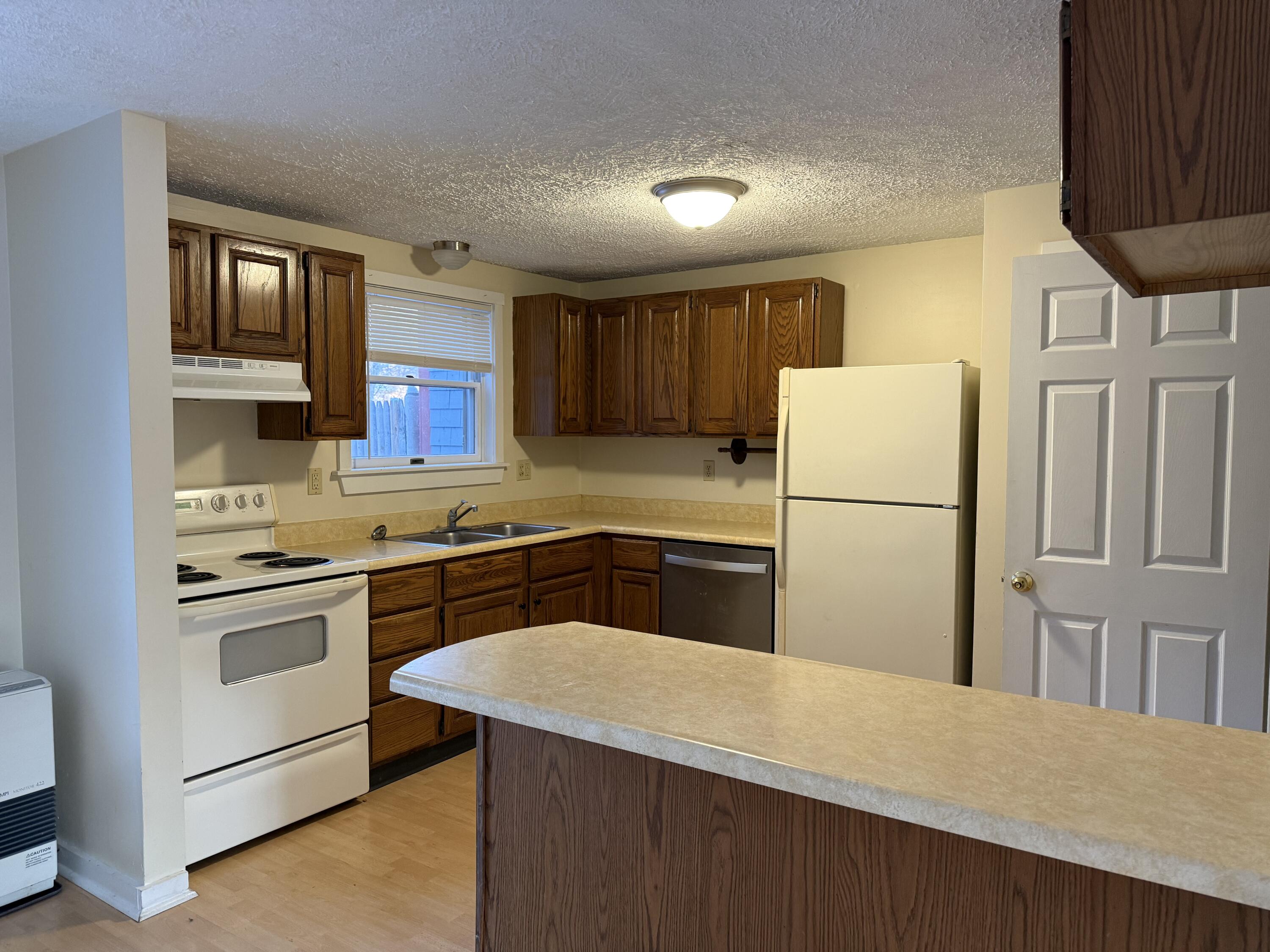 88 Munroe Lane Topsham ME 04086