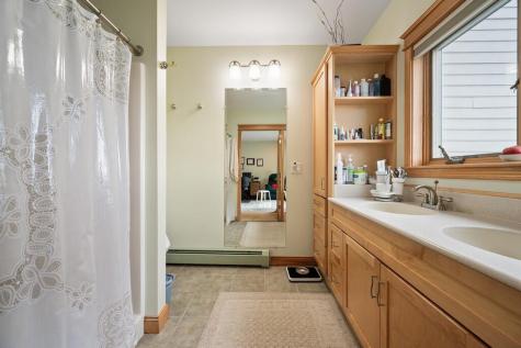 15 Harbor Drive Brewer ME 04412