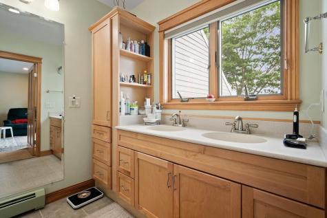 15 Harbor Drive Brewer ME 04412