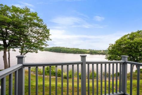 15 Harbor Drive Brewer ME 04412