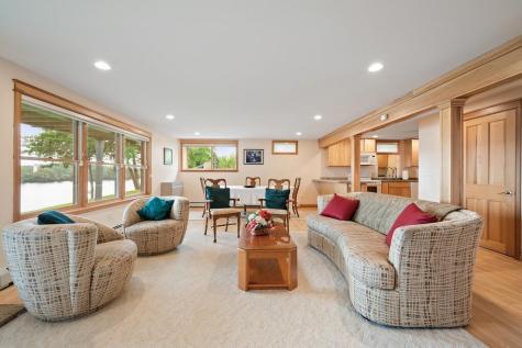 15 Harbor Drive Brewer ME 04412