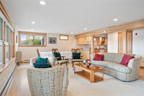 15 Harbor Drive Brewer ME 04412