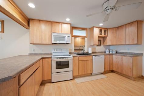 15 Harbor Drive Brewer ME 04412