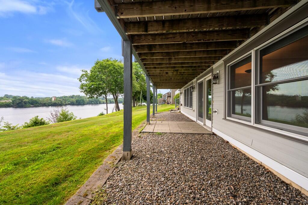 15 Harbor Drive Brewer ME 04412