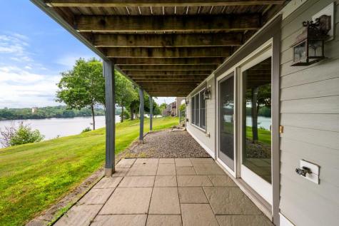 15 Harbor Drive Brewer ME 04412