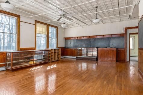 27 Ossipee Trail E Standish ME 04084