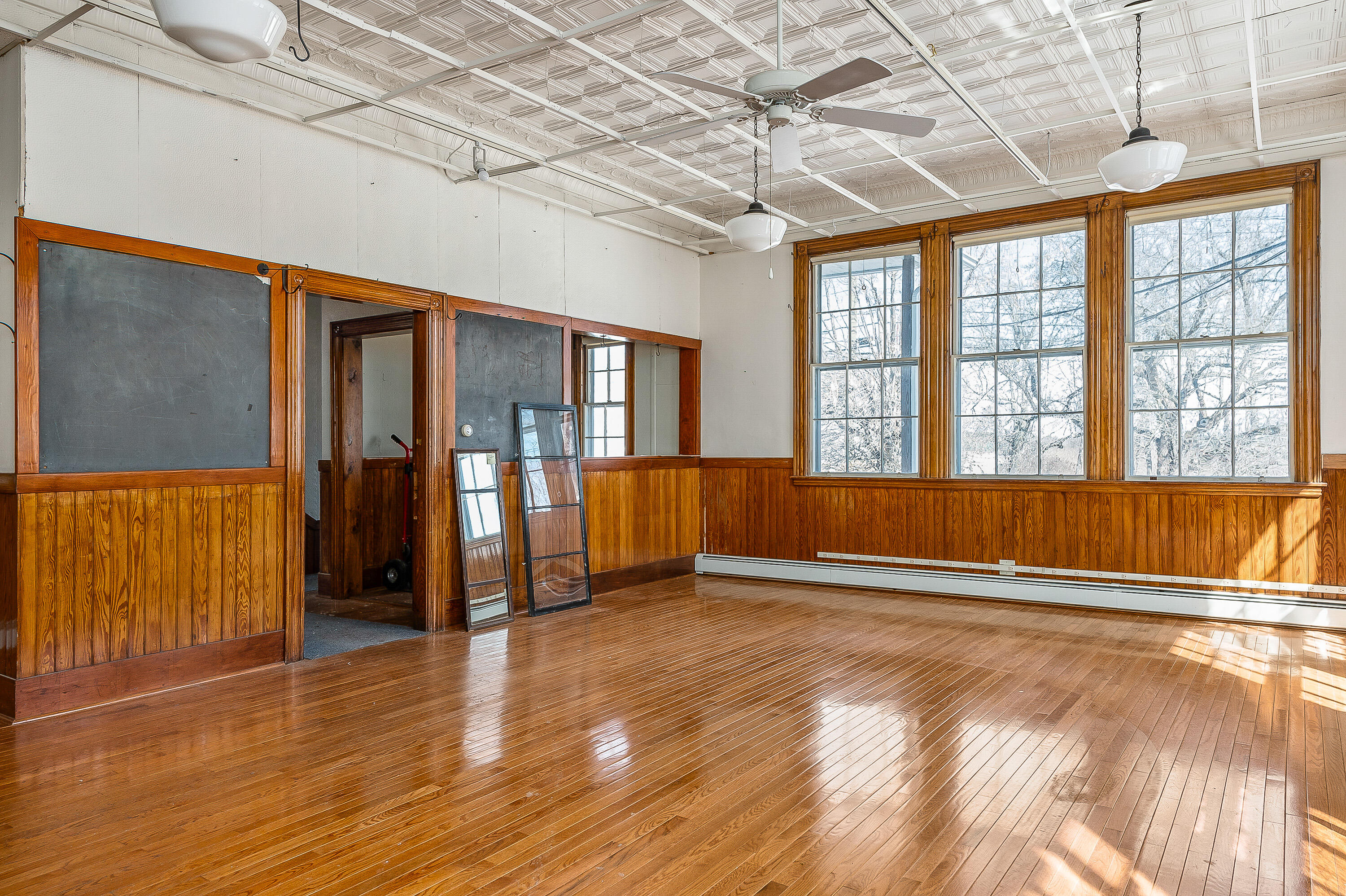 27 Ossipee Trail E Standish ME 04084