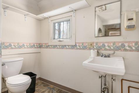 27 Ossipee Trail E Standish ME 04084