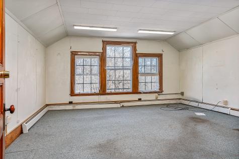 27 Ossipee Trail E Standish ME 04084