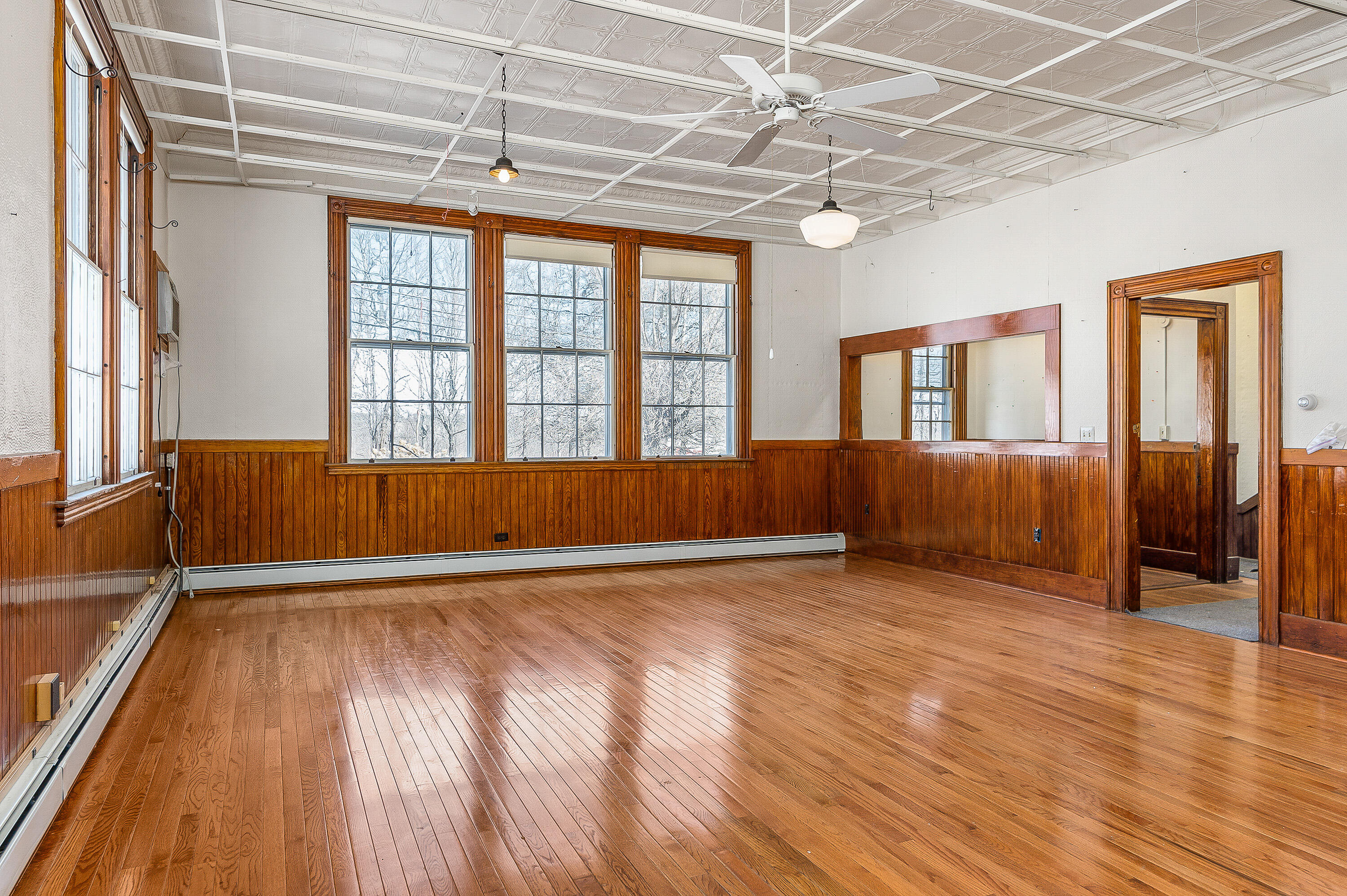 27 Ossipee Trail E Standish ME 04084