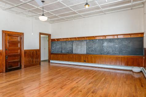 27 Ossipee Trail E Standish ME 04084