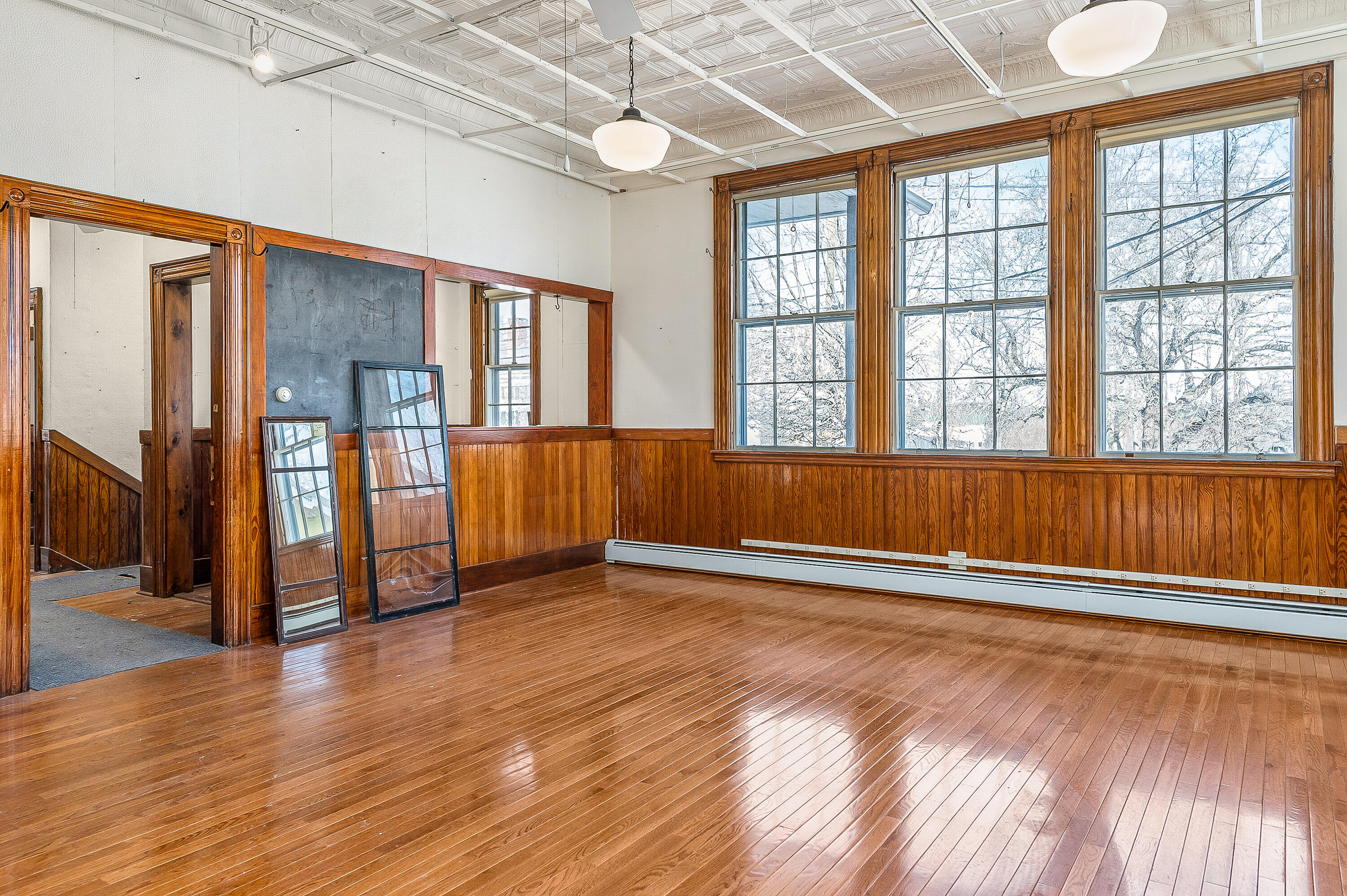 27 Ossipee Trail E Standish ME 04084