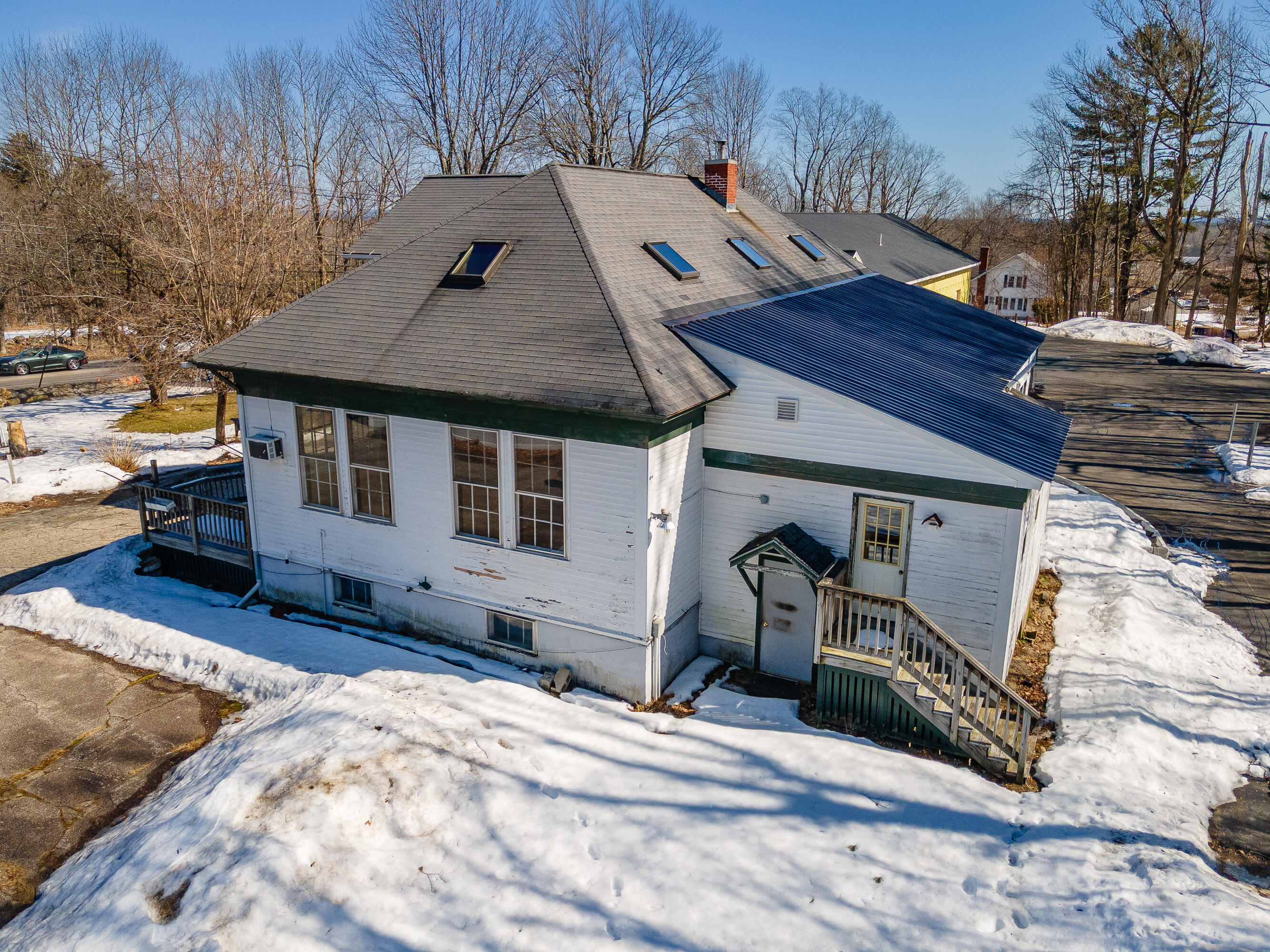 27 Ossipee Trail E Standish ME 04084