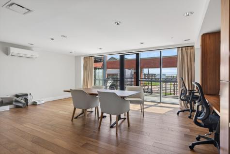 387 Commercial Street Portland ME 04101