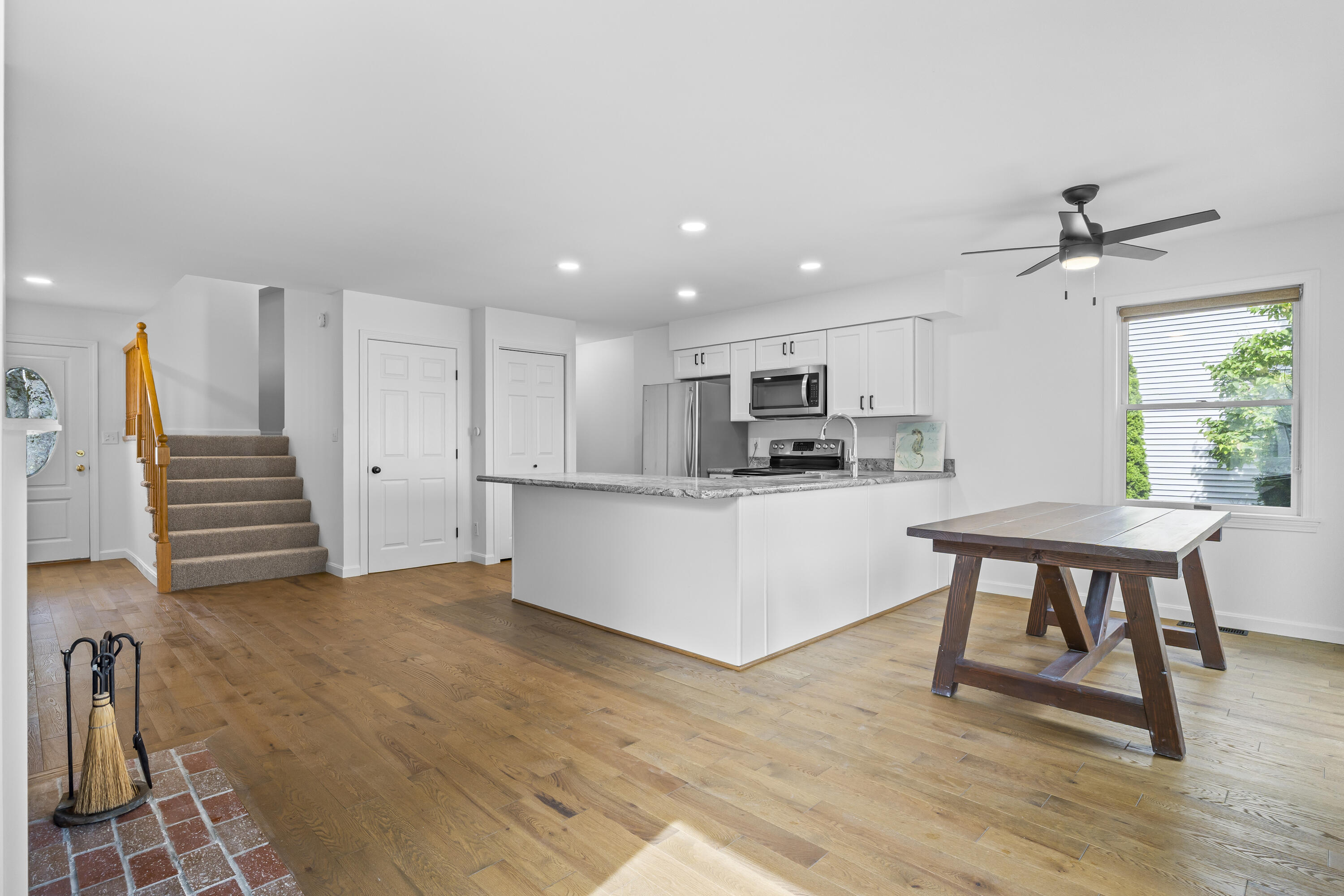 10 Yorke Ridge Way York ME 03909