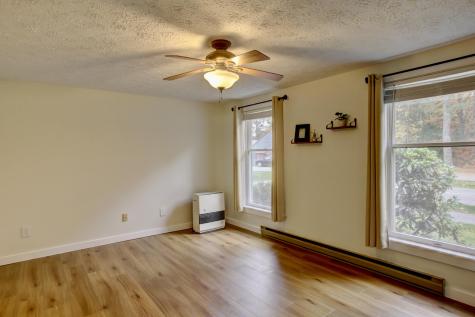 38 Ward Circle Brunswick ME 04011