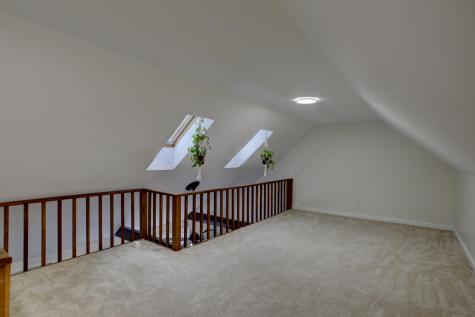 38 Ward Circle Brunswick ME 04011