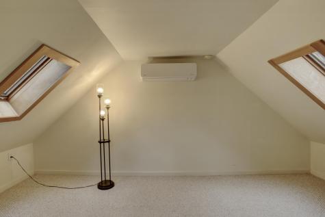 38 Ward Circle Brunswick ME 04011