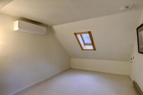 38 Ward Circle Brunswick ME 04011