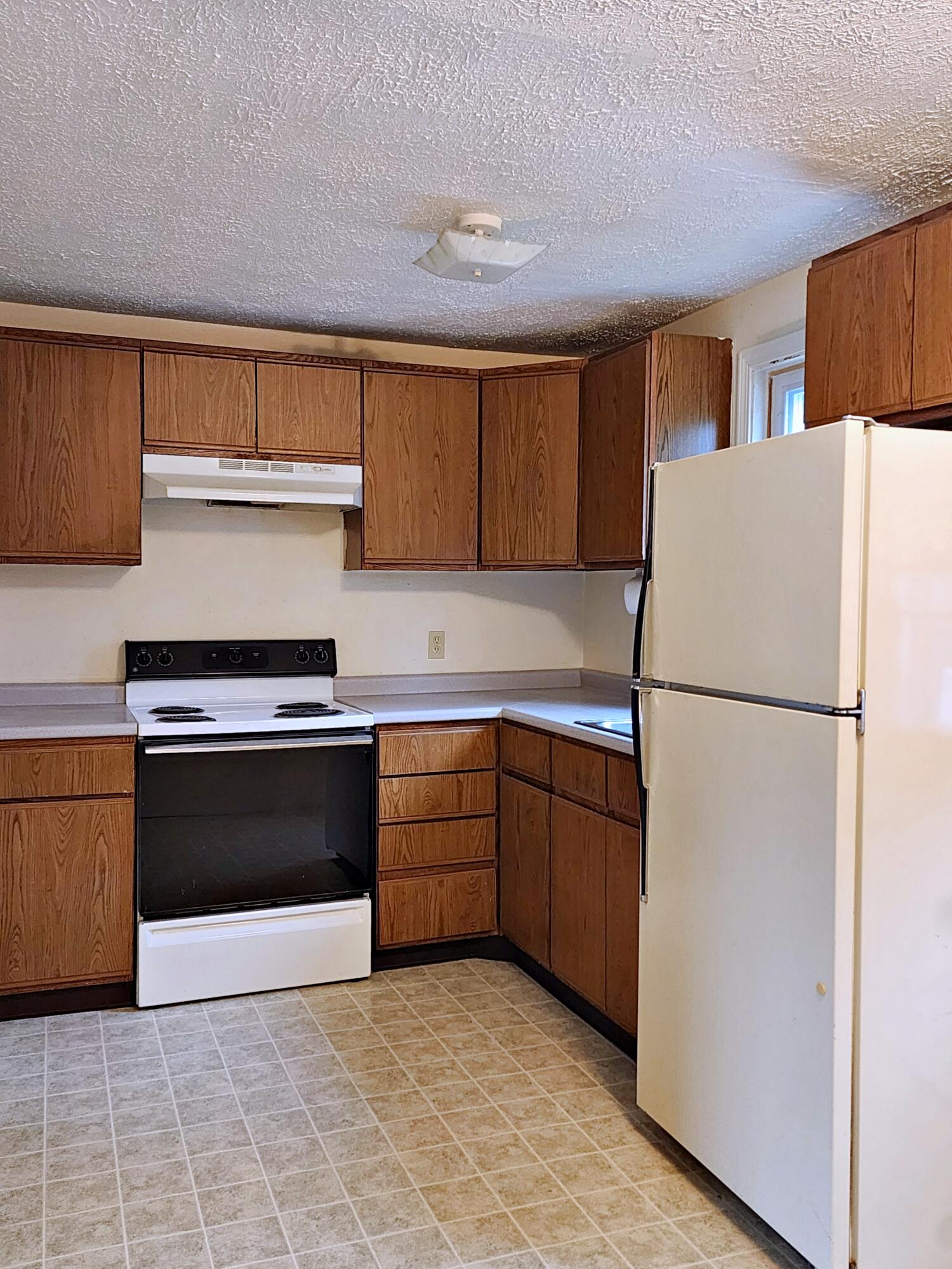 17 C&k Loop Road Waterboro ME 04030