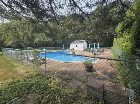 17 Veazie Villas Veazie ME 04401