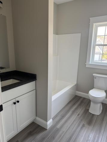 14 Harvest Hill Lane Auburn ME 04210